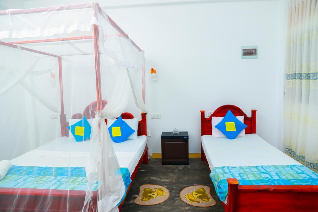 Autumn Moon Beach Cabanas Tangalle Exterior foto