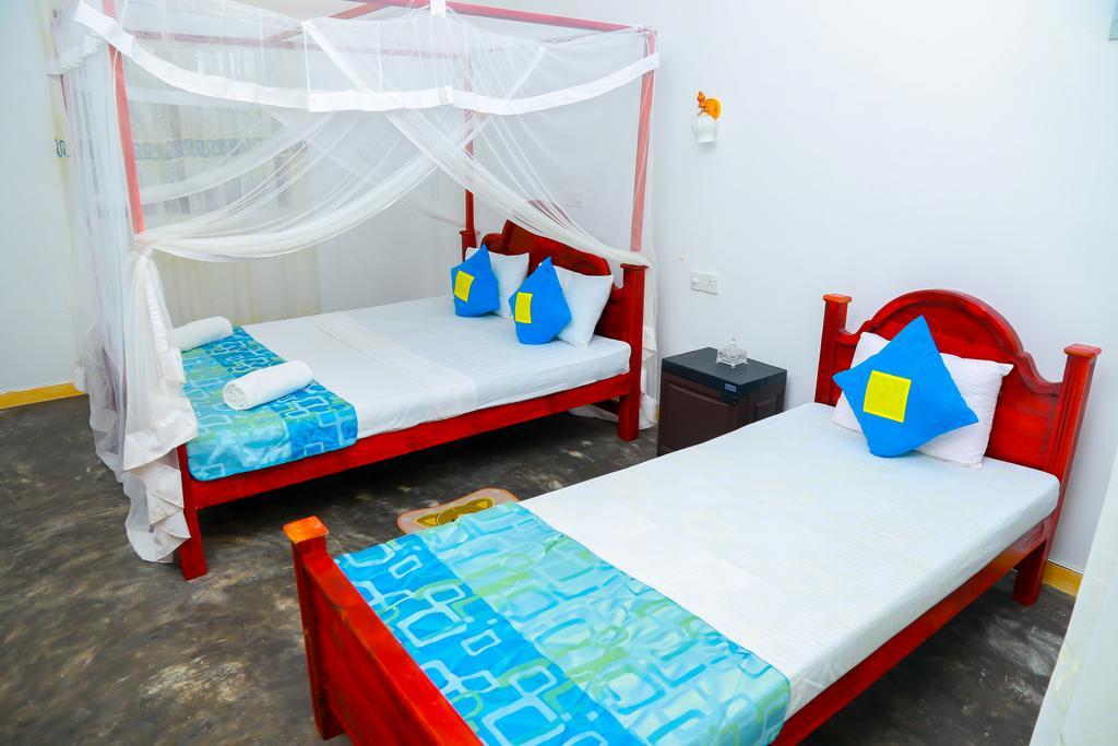 Autumn Moon Beach Cabanas Tangalle Exterior foto